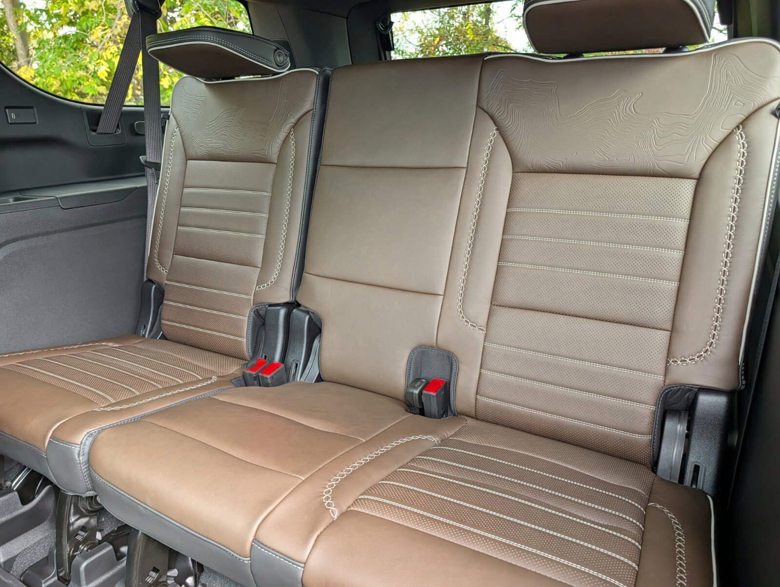 New 2026 GMC Yukon XL Denali Ultimate w/ LPO, Floor Liner Package AWD/4WD image 34