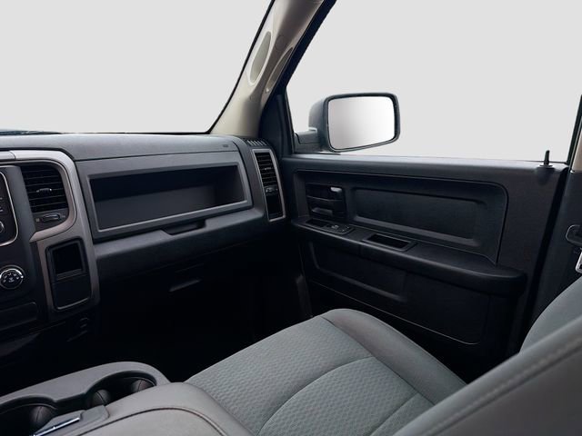 Used 2016 RAM 1500 Express w/ Black Ram 1500 Express Group image 21