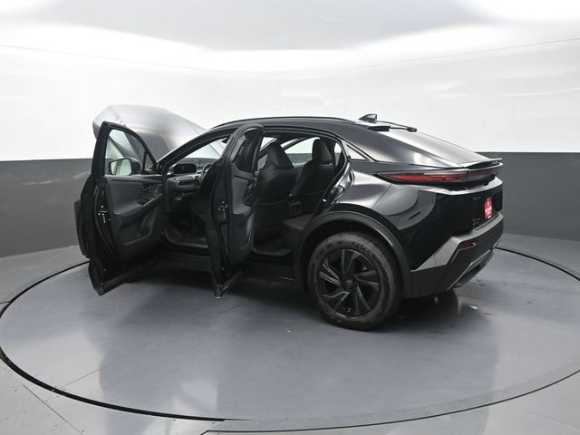 New 2026 Toyota C-HR AWD/4WD image 40