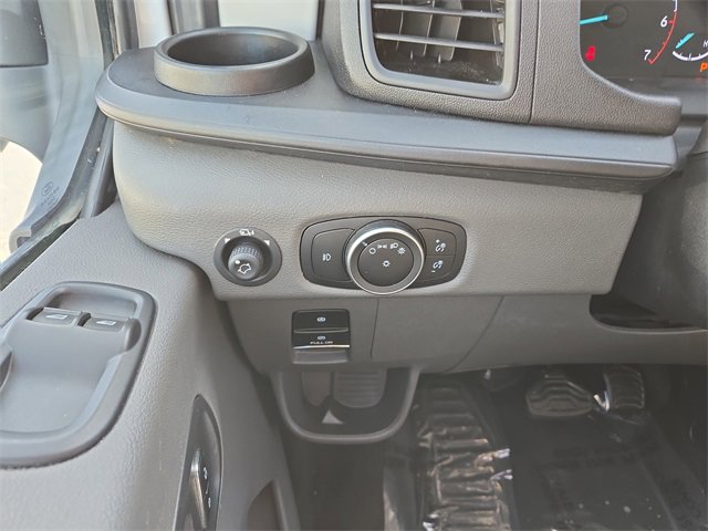 Used 2023 Ford Transit 350 XLT image 17