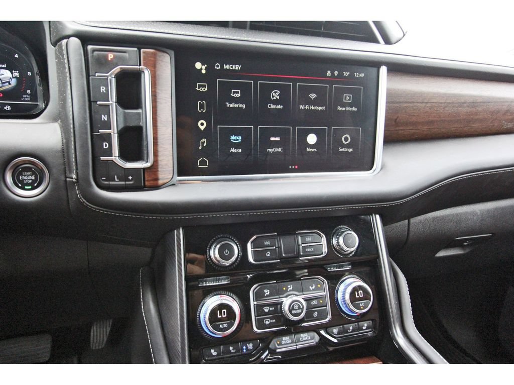 Used 2024 GMC Yukon Denali Ultimate AWD/4WD image 21