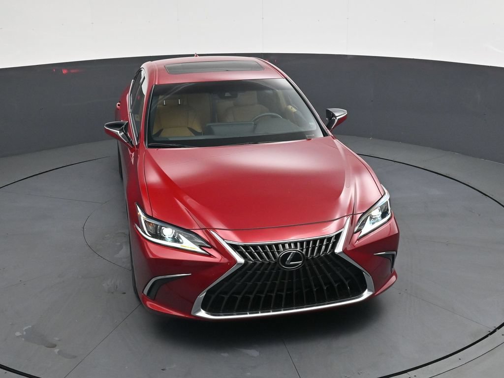 Used 2025 Lexus ES 300h w/ Premium Package FWD image 36