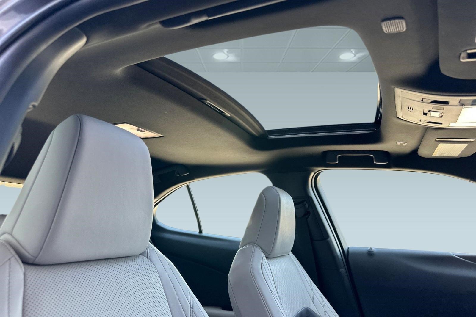 Certified 2023 Lexus UX 250h F Sport w/ Accessory Package (A2) image 16