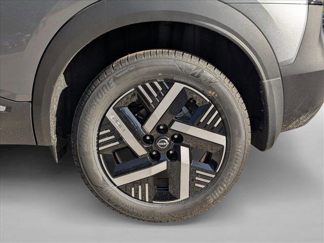 New 2026 Nissan Kicks SV w/ SV Premium Package image 9