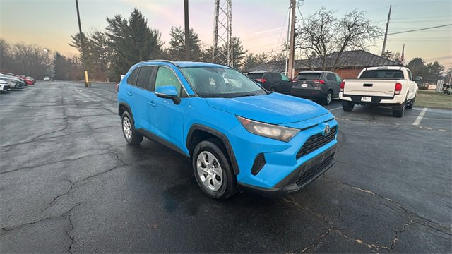 Used 2019 Toyota RAV4 LE image 27