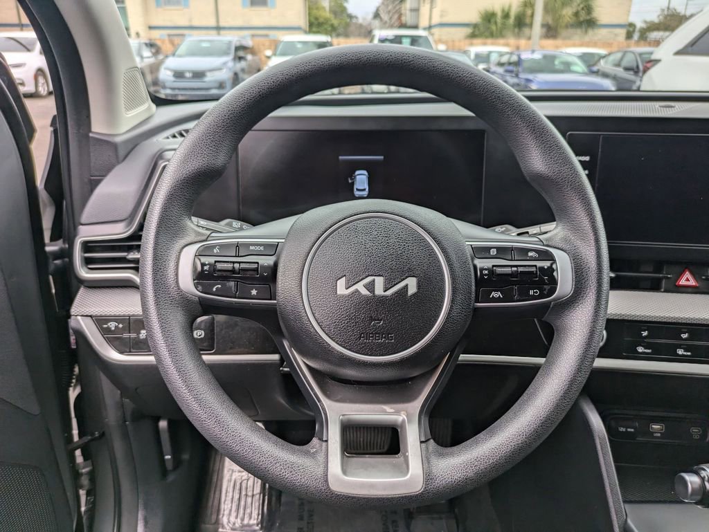 Used 2024 Kia Sportage LX image 21