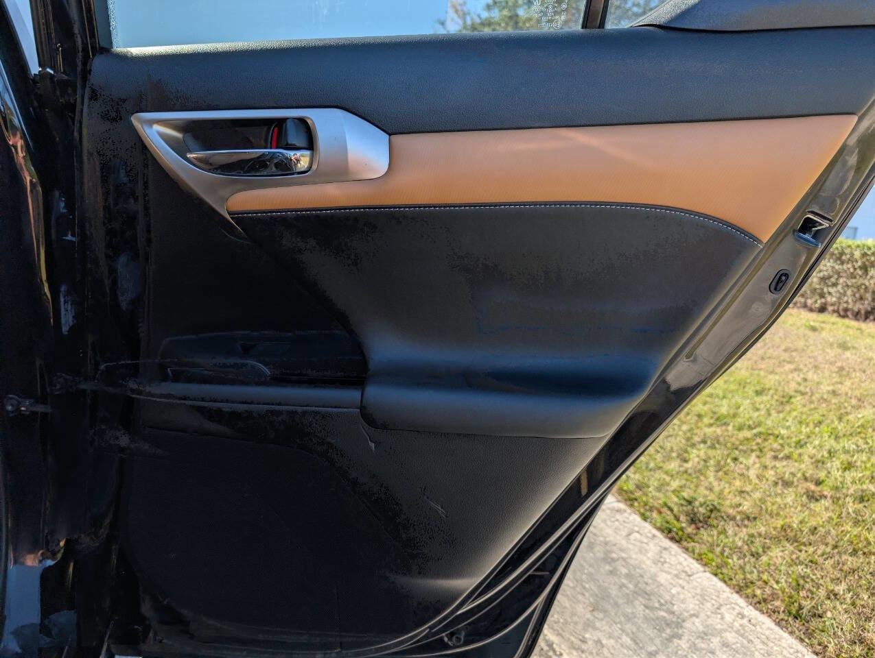 Used 2016 Lexus CT 200h image 15