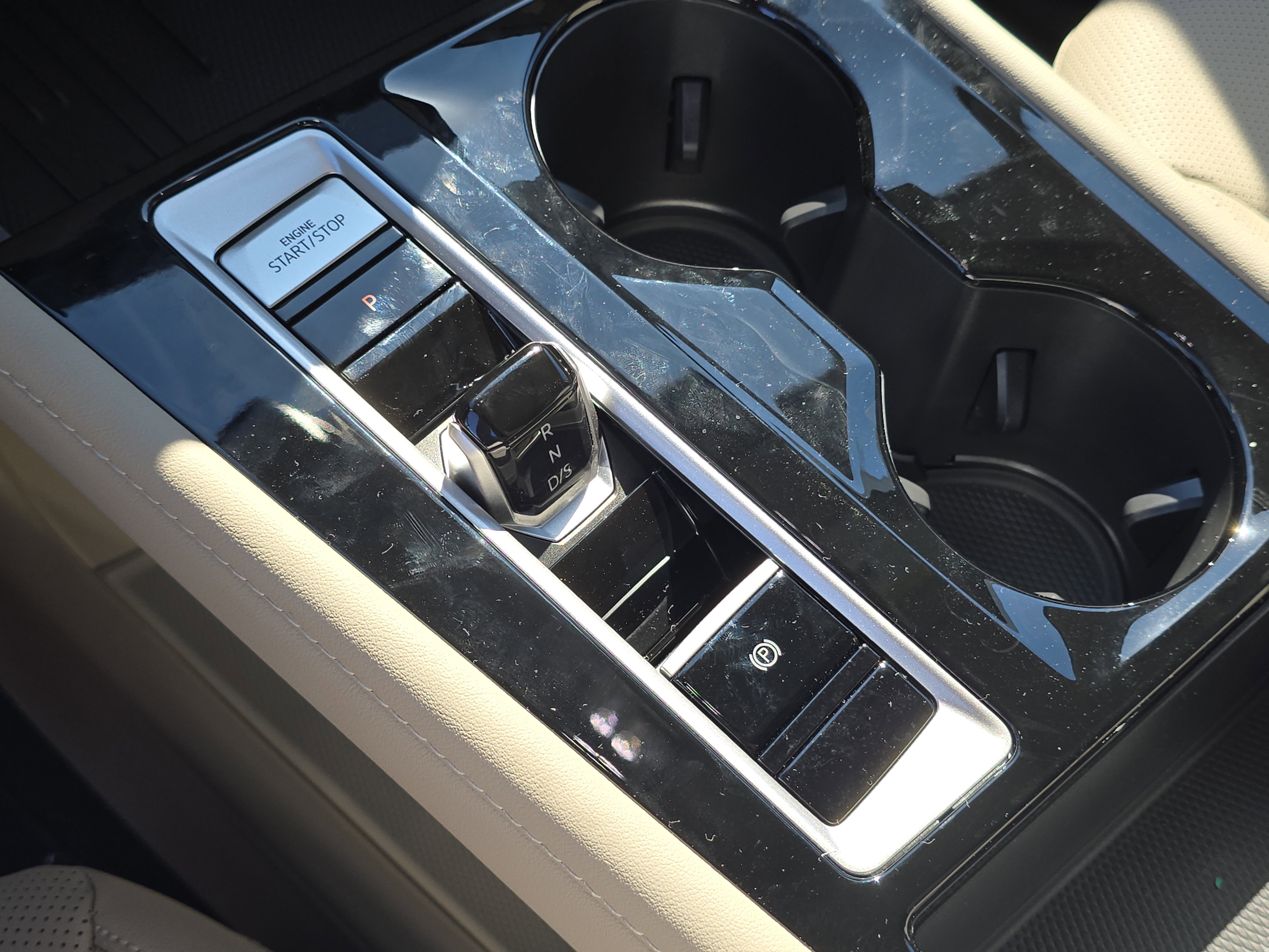 New 2026 Volkswagen Atlas SE image 27