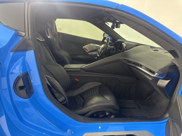 Used 2023 Chevrolet Corvette Z06 RWD image 16