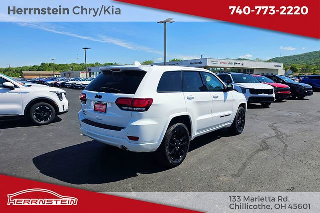 Used 2021 Jeep Grand Cherokee Laredo X AWD/4WD image 25