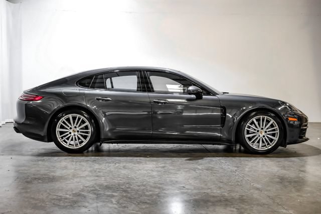 Used 2018 Porsche Panamera 4S AWD/4WD image 9
