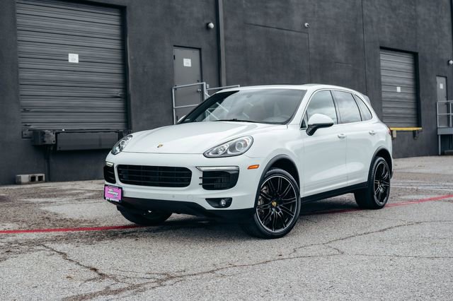 Used 2016 Porsche Cayenne S AWD/4WD image 23