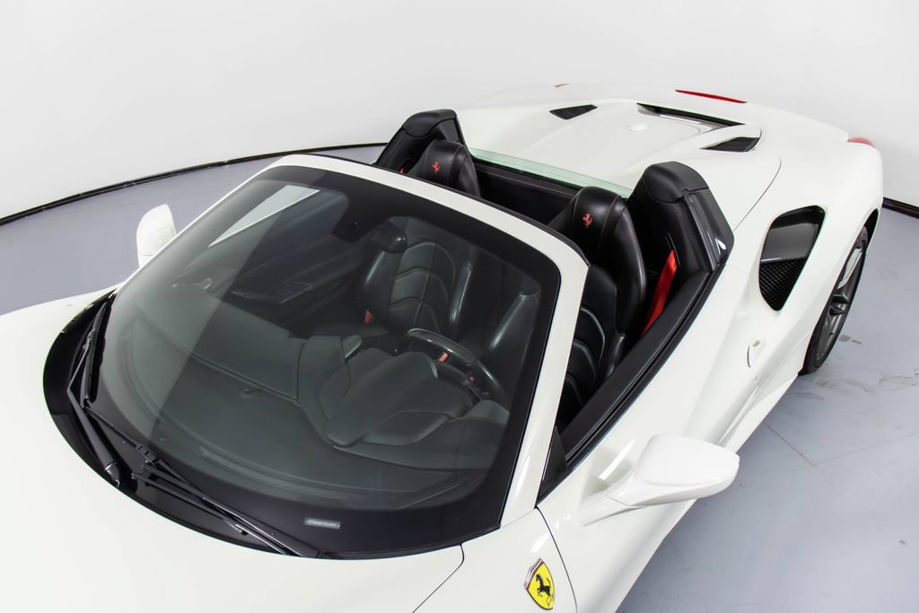 Certified 2019 Ferrari 488 Spider RWD image 32