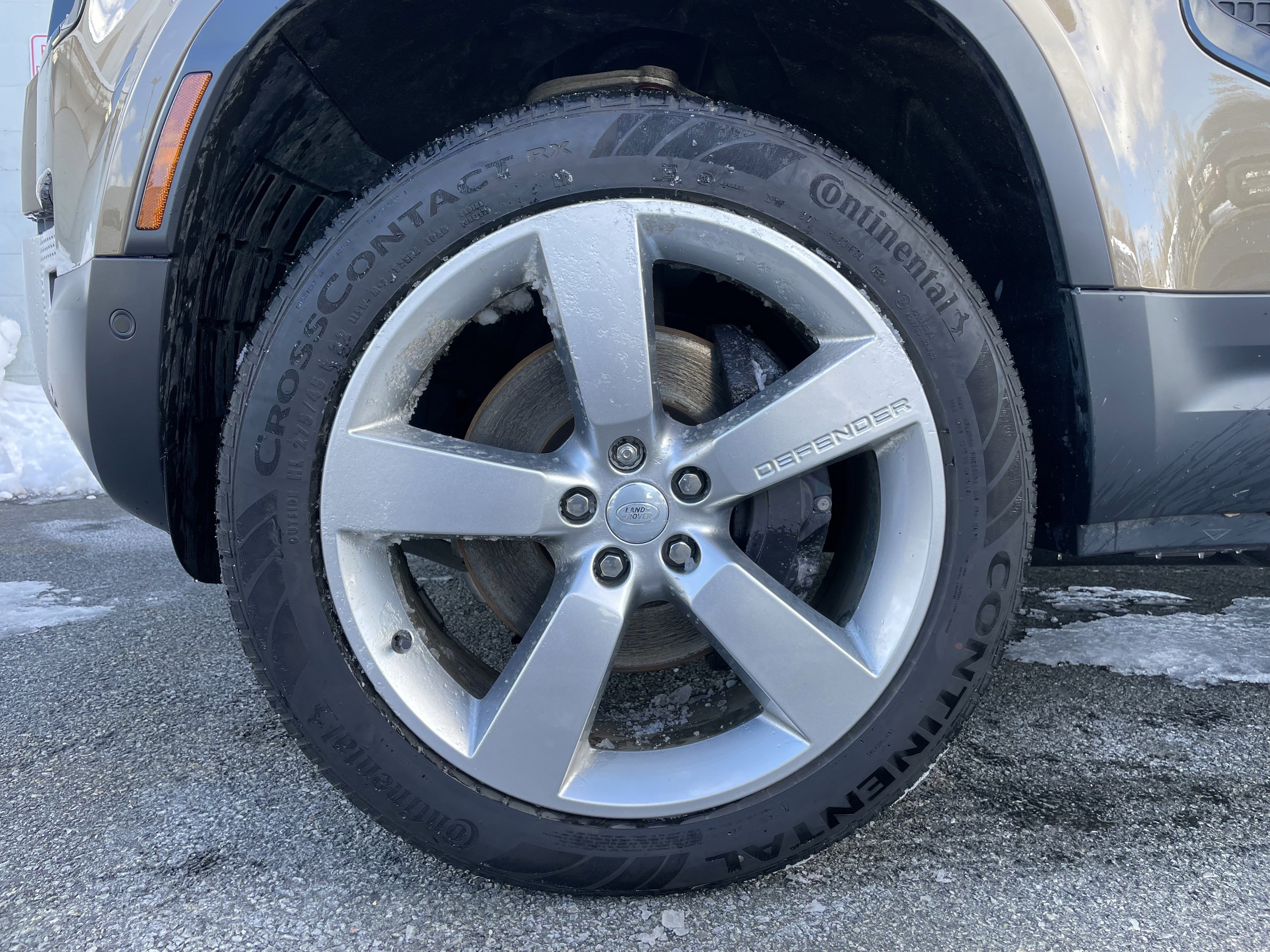 Certified 2024 Land Rover Defender 110 S image 9