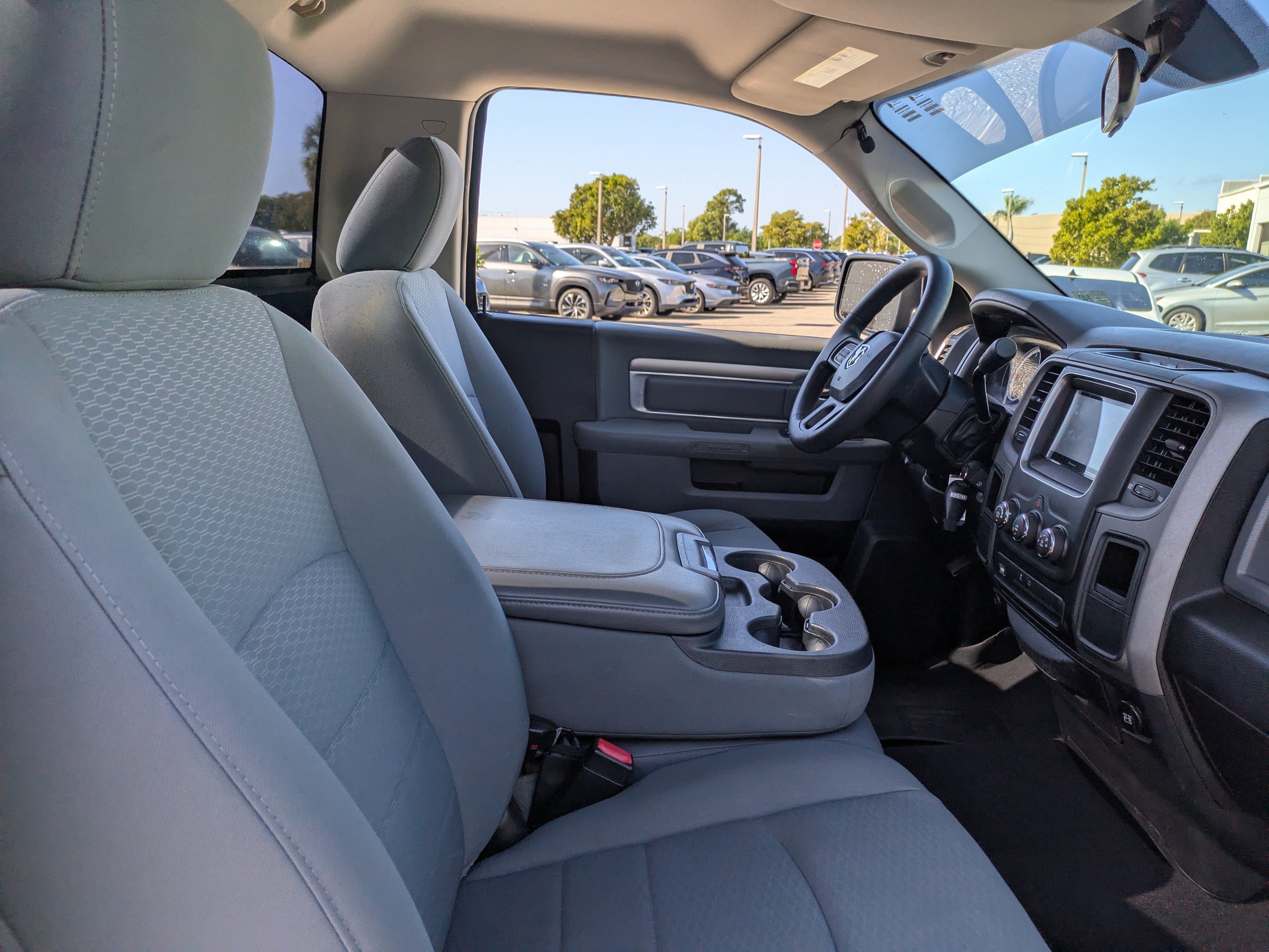 Used 2014 RAM 1500 Express image 15