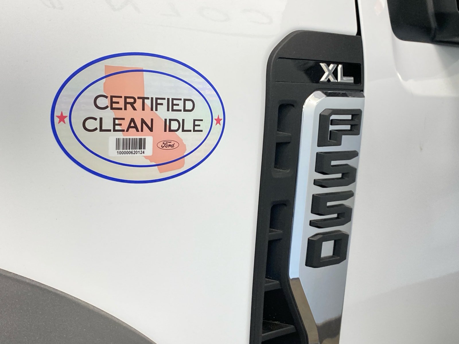 New 2026 Ford F550 4x4 Regular Cab Super Duty image 9