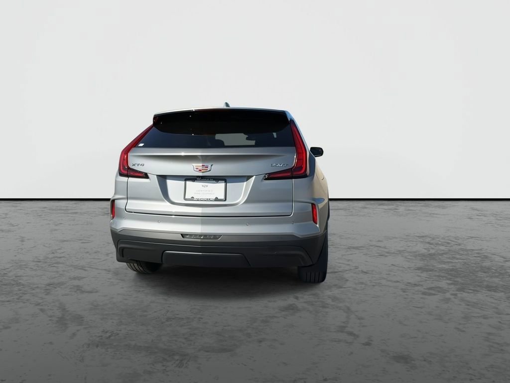 Certified 2024 Cadillac XT4 Luxury FWD image 7