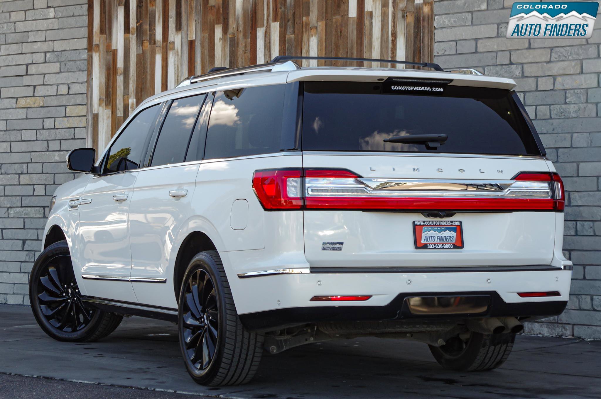 Used 2020 Lincoln Navigator Reserve w/ Equipment Group 208A Reserve image 4