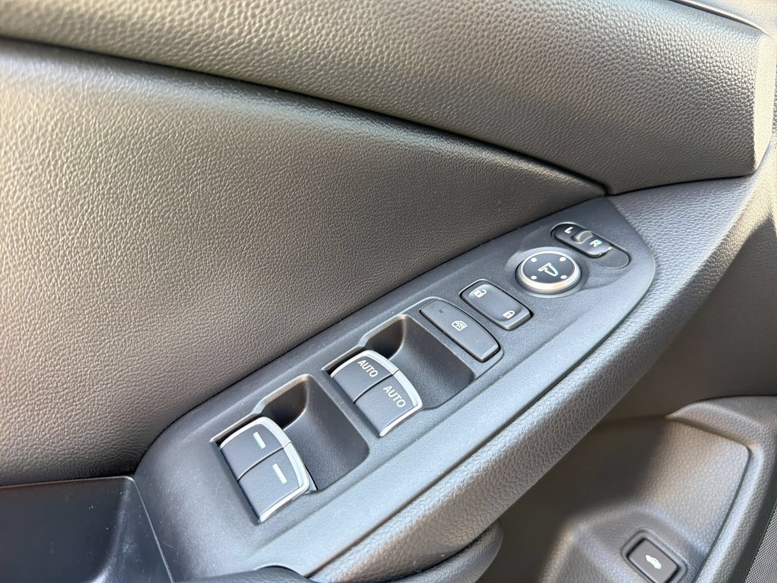 Used 2021 Honda Accord Sport Special Edition image 17