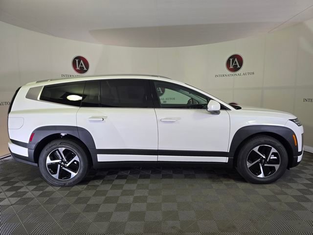 New 2026 Hyundai Ioniq 9 SE image 4