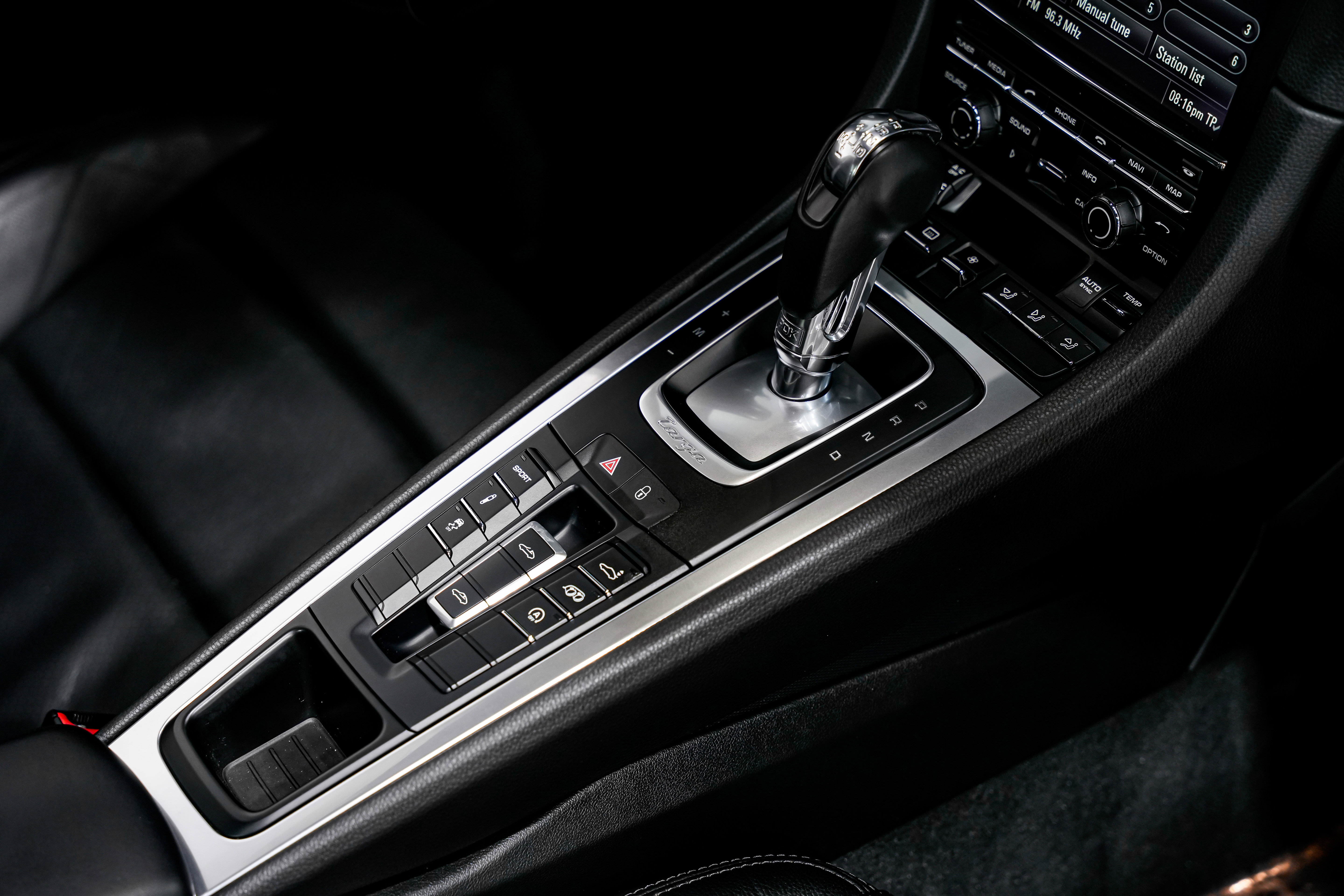 Used 2015 Porsche 911 Targa 4S image 28