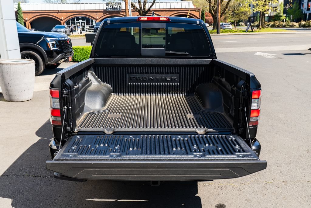 New 2026 Nissan Frontier SV AWD/4WD image 8