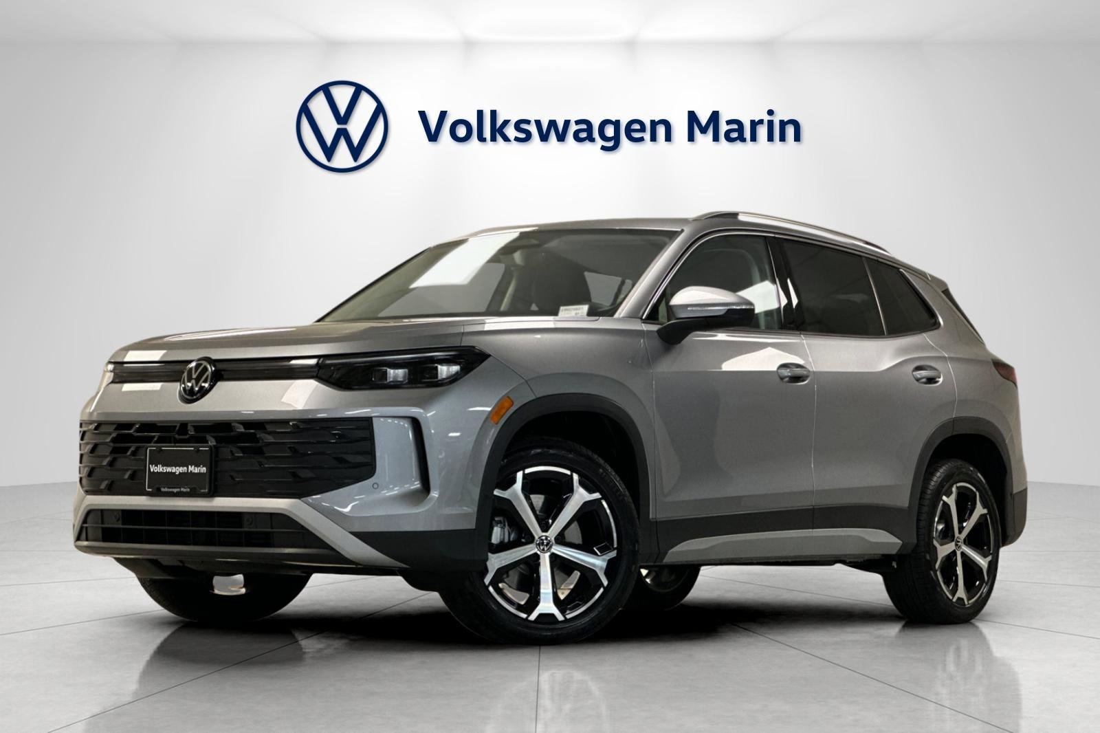 New 2025 Volkswagen Tiguan SE