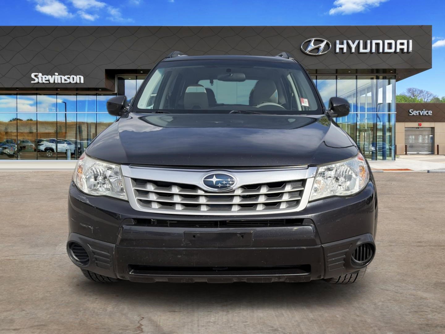 Used 2011 Subaru Forester 2.5X Premium AWD/4WD image 2