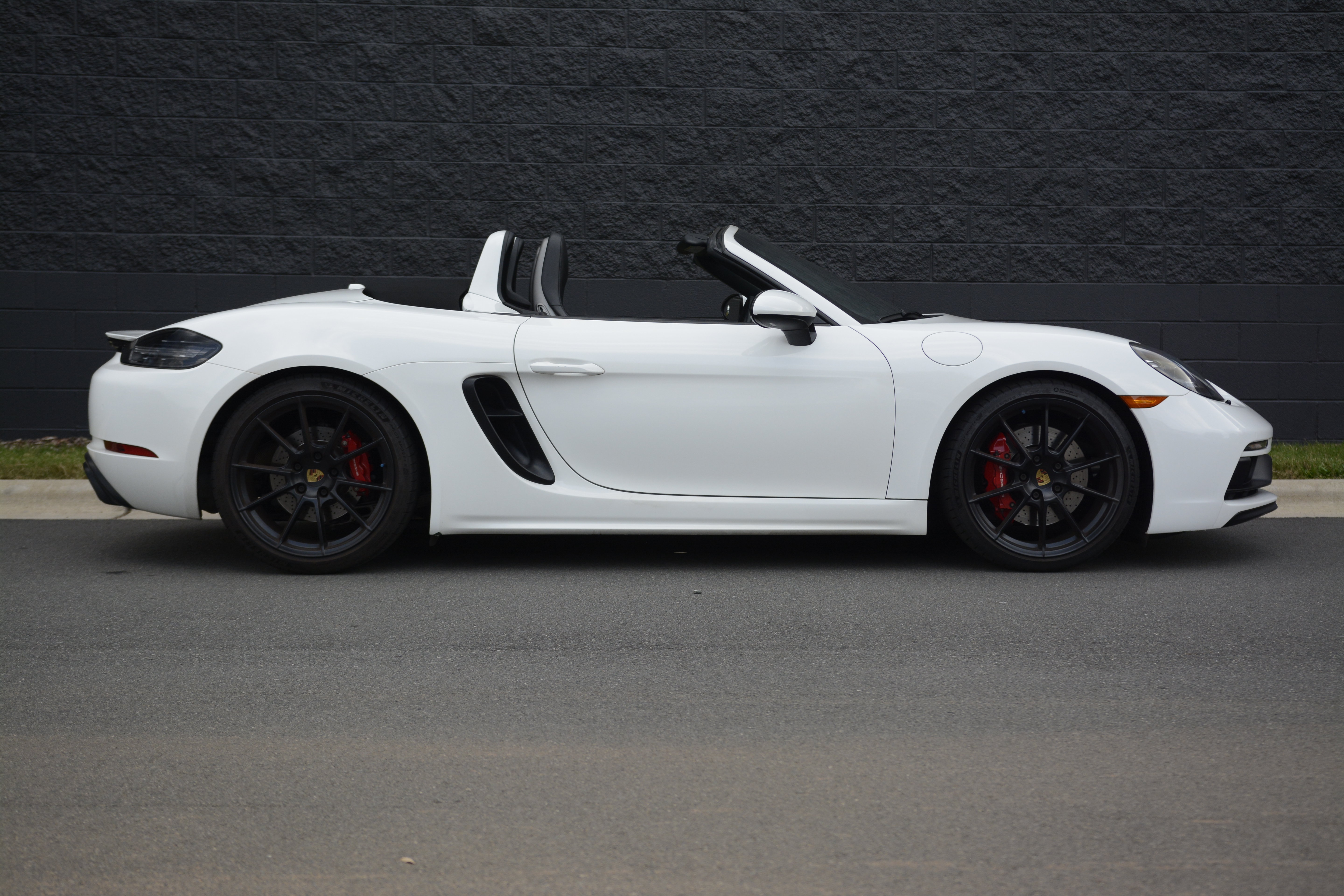 Certified 2021 Porsche 718 Boxster GTS RWD image 8