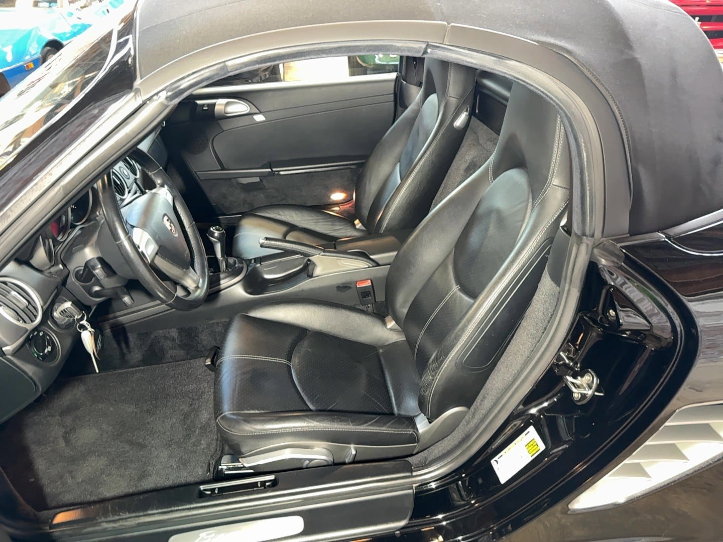 Used 2006 Porsche Boxster RWD image 13