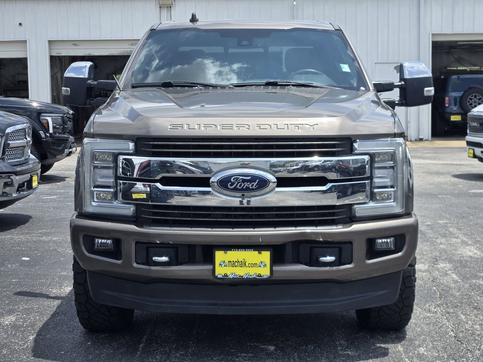 Used 2019 Ford F250 King Ranch w/ King Ranch Ultimate Package AWD/4WD image 2