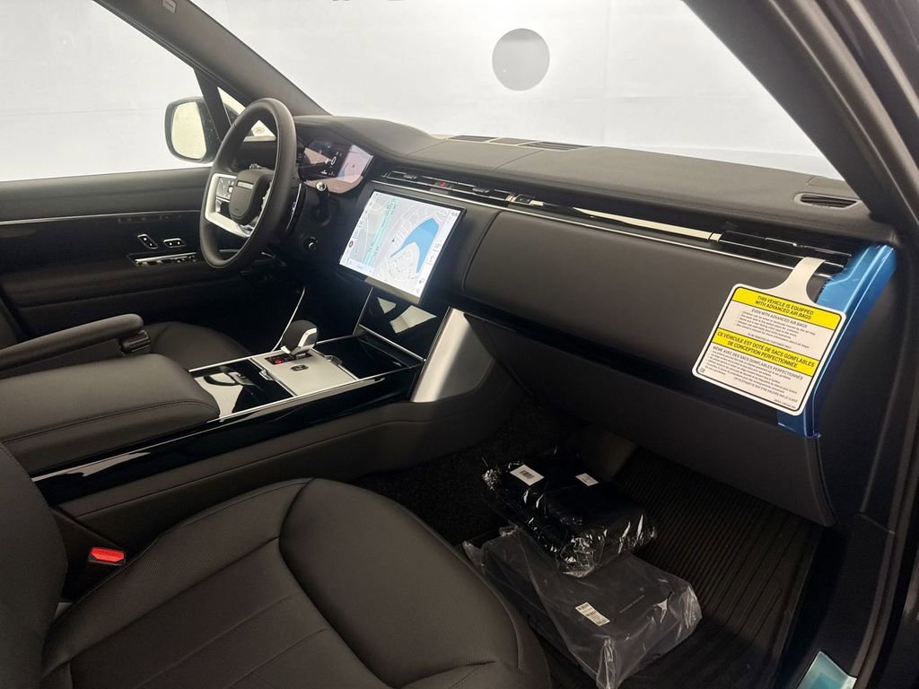 New 2026 Land Rover Range Rover Long Wheelbase SE image 28