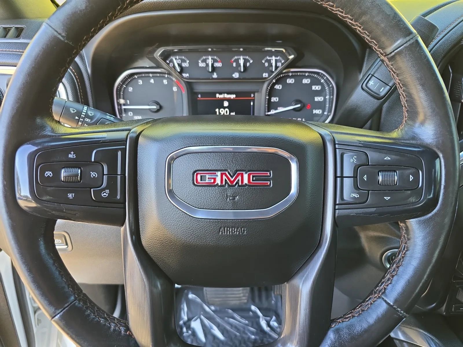 Used 2022 GMC Sierra 3500 AT4 w/ AT4 Preferred Package image 12