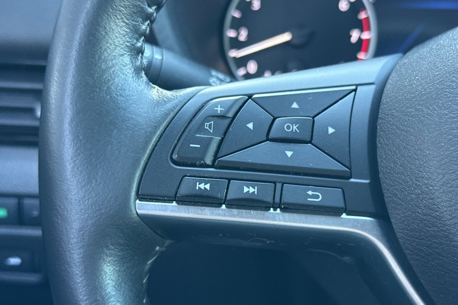 Certified 2024 Nissan Sentra SV w/ All-Weather Package image 36