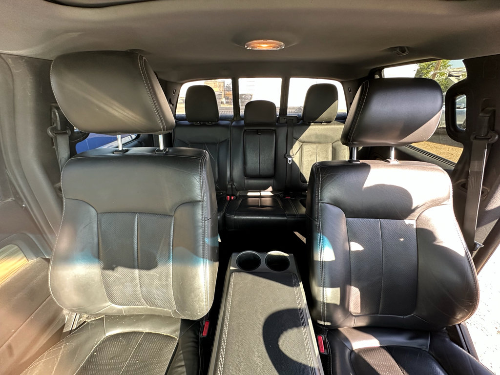 Used 2011 Ford F150 Lariat w/ Lariat Chrome Pkg image 13