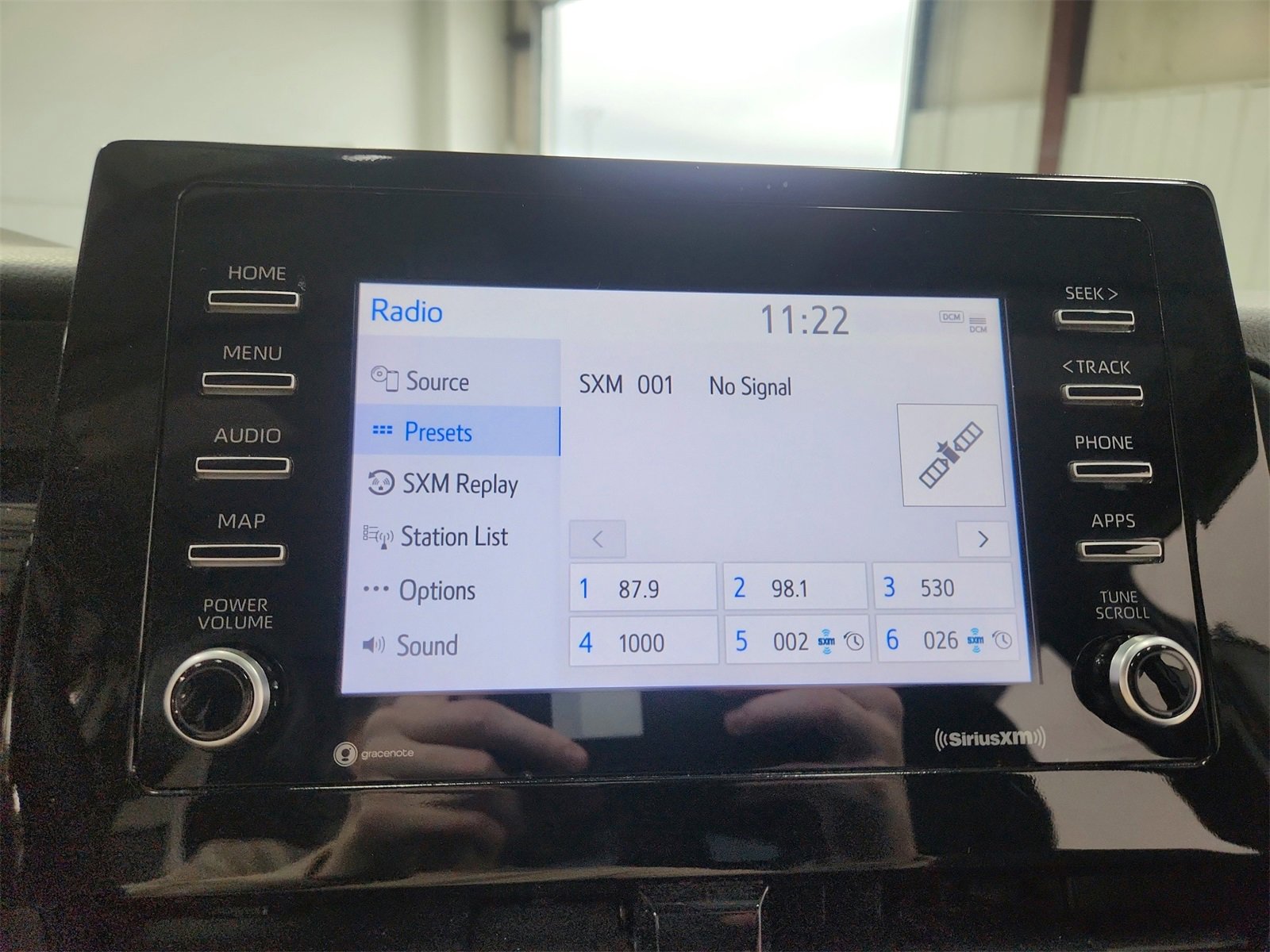 Used 2023 Toyota Camry SE image 26