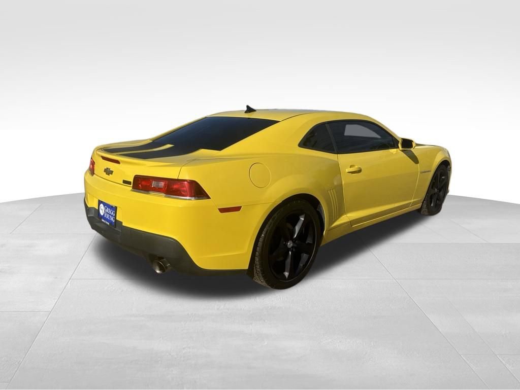 Used 2015 Chevrolet Camaro LT RWD image 7