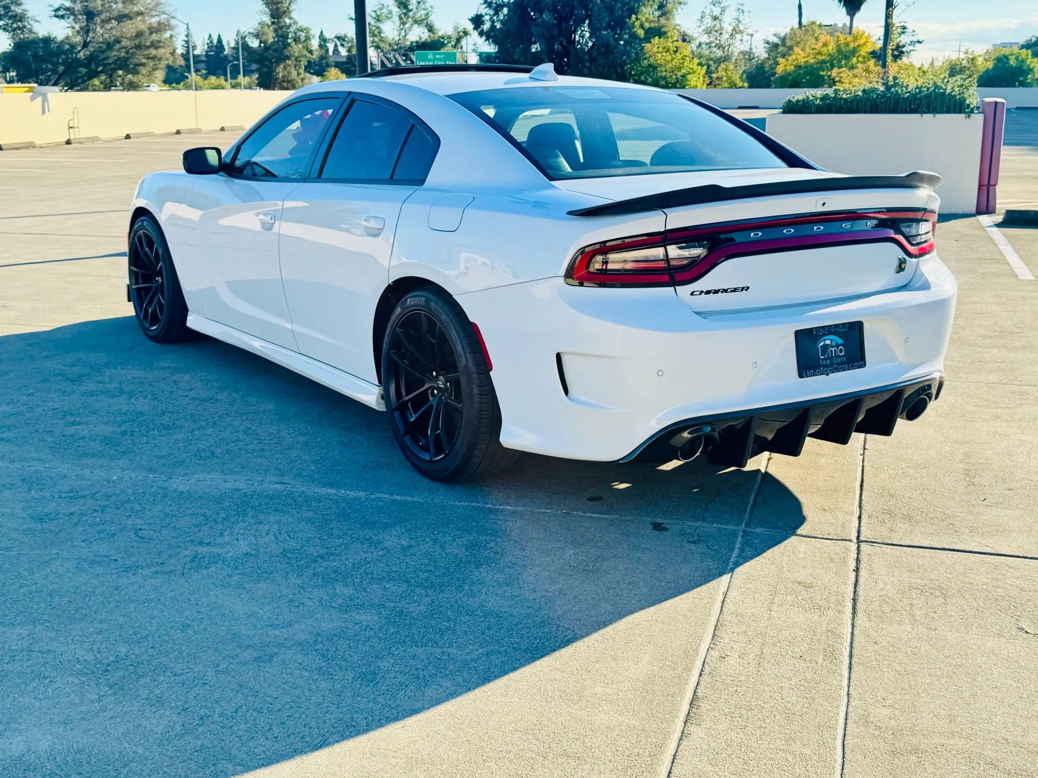 Used 2021 Dodge Charger Scat Pack w/ Dynamics Package image 7