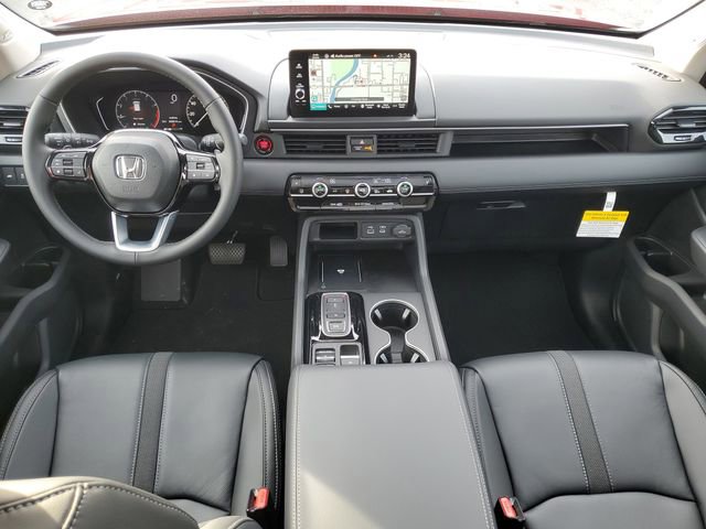 New 2025 Honda Pilot Touring image 32