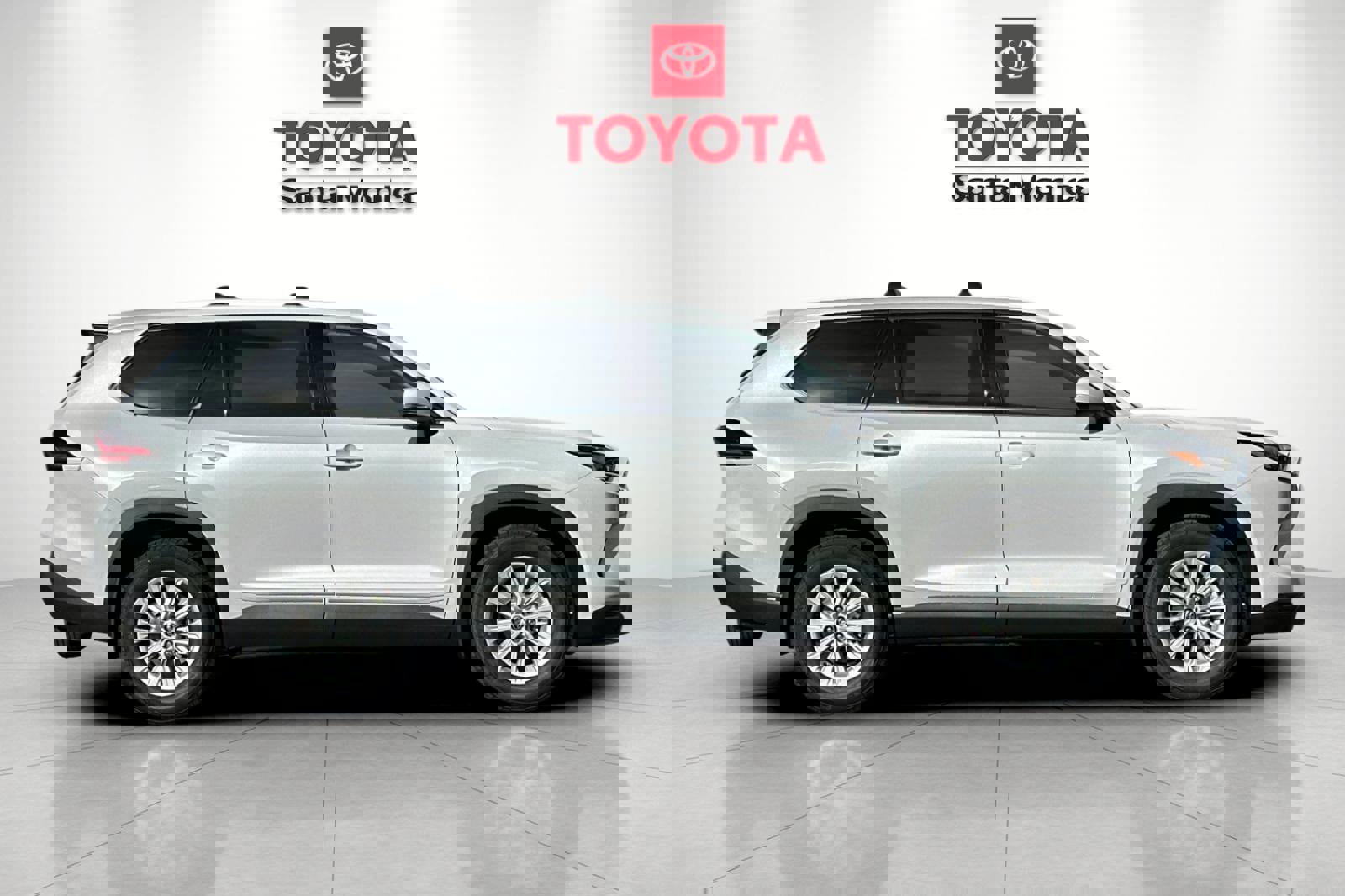 New 2026 Toyota Grand Highlander XLE image 2