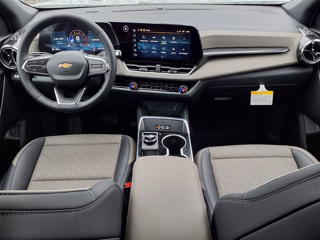 New 2026 Chevrolet Equinox LT w/ Convenience Package II FWD image 12