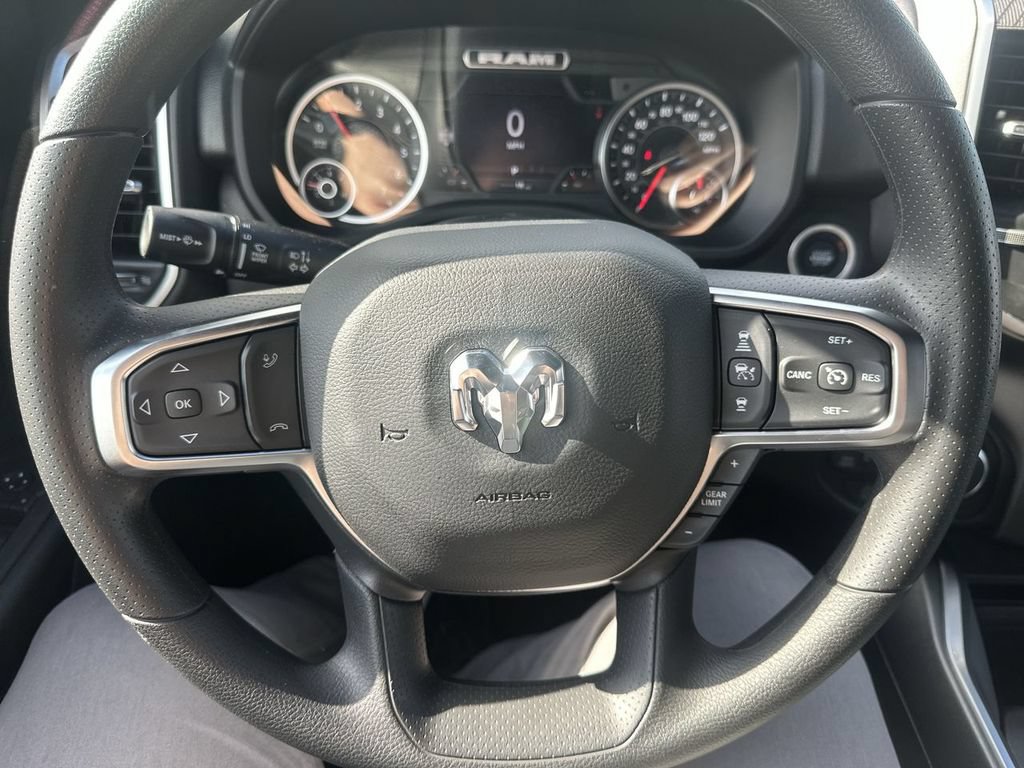 New 2026 RAM 1500 Express AWD/4WD image 21