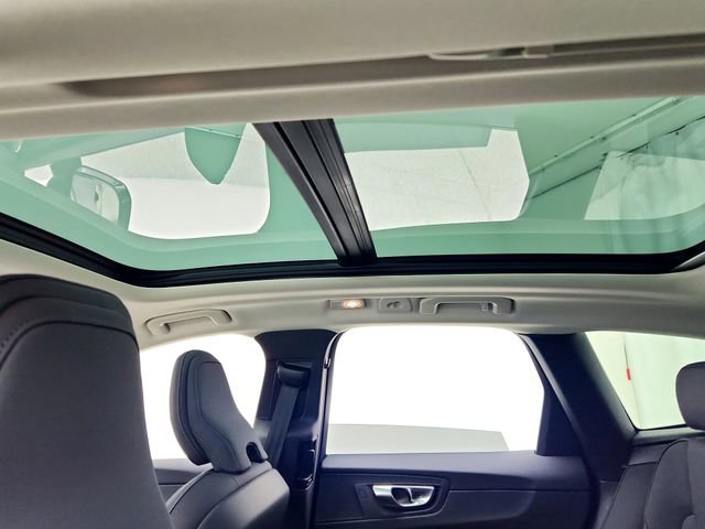 New 2026 Volvo XC60 B5 Plus w/ Climate Package image 22