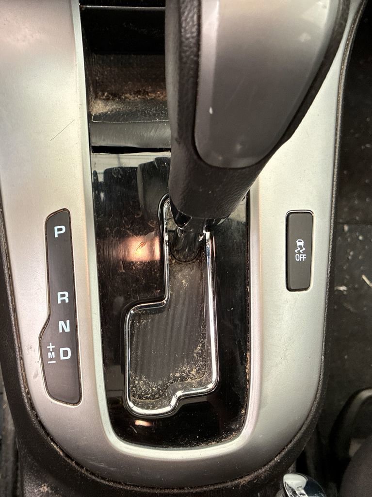 Used 2016 Chevrolet Cruze LT w/ Sun And Sound Package FWD image 17