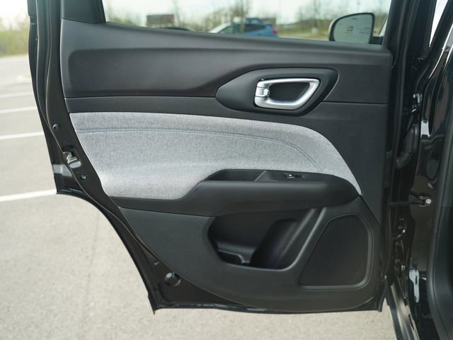 Certified 2025 Jeep Compass Sport image 16