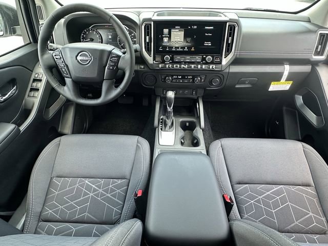 New 2025 Nissan Frontier SV w/ SV Convenience Package RWD image 2