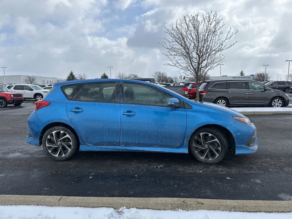 Used 2017 Toyota Corolla iM image 12