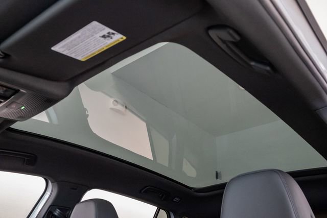 Used 2022 Volkswagen ID.4 Pro S image 8