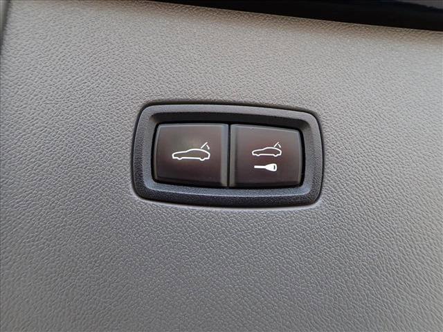 Used 2021 Porsche Cayenne Coupe image 9