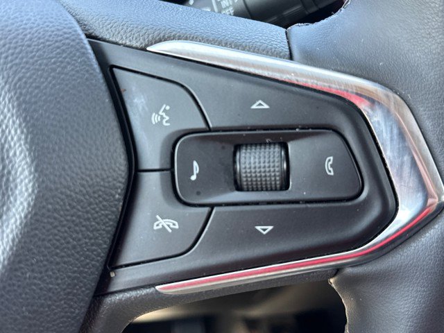 Used 2024 Chevrolet Trax LT w/ Sunroof Package image 18